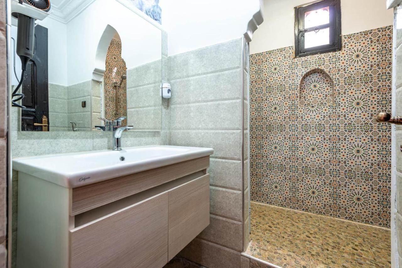 Gardens Diafa Bed & Breakfast