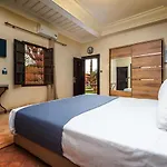 Villa Gardens Diafa